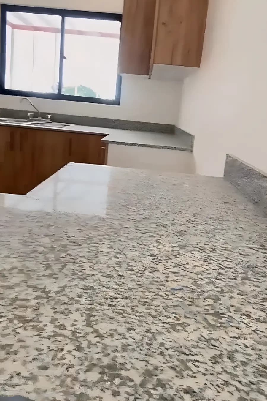 Lujosa Villa de 3 Habs (Tipo B) - Ñ en PARAISO DEL REY - JVR Construcciones SRL